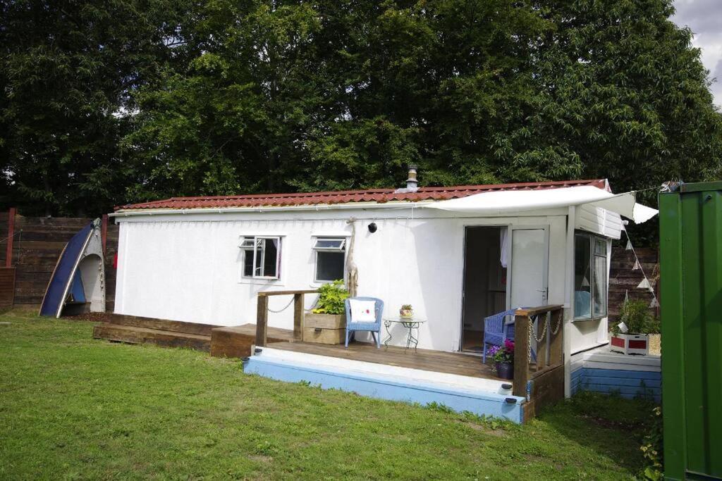 Rockets'S Retreat Villa Bursledon Luaran gambar
